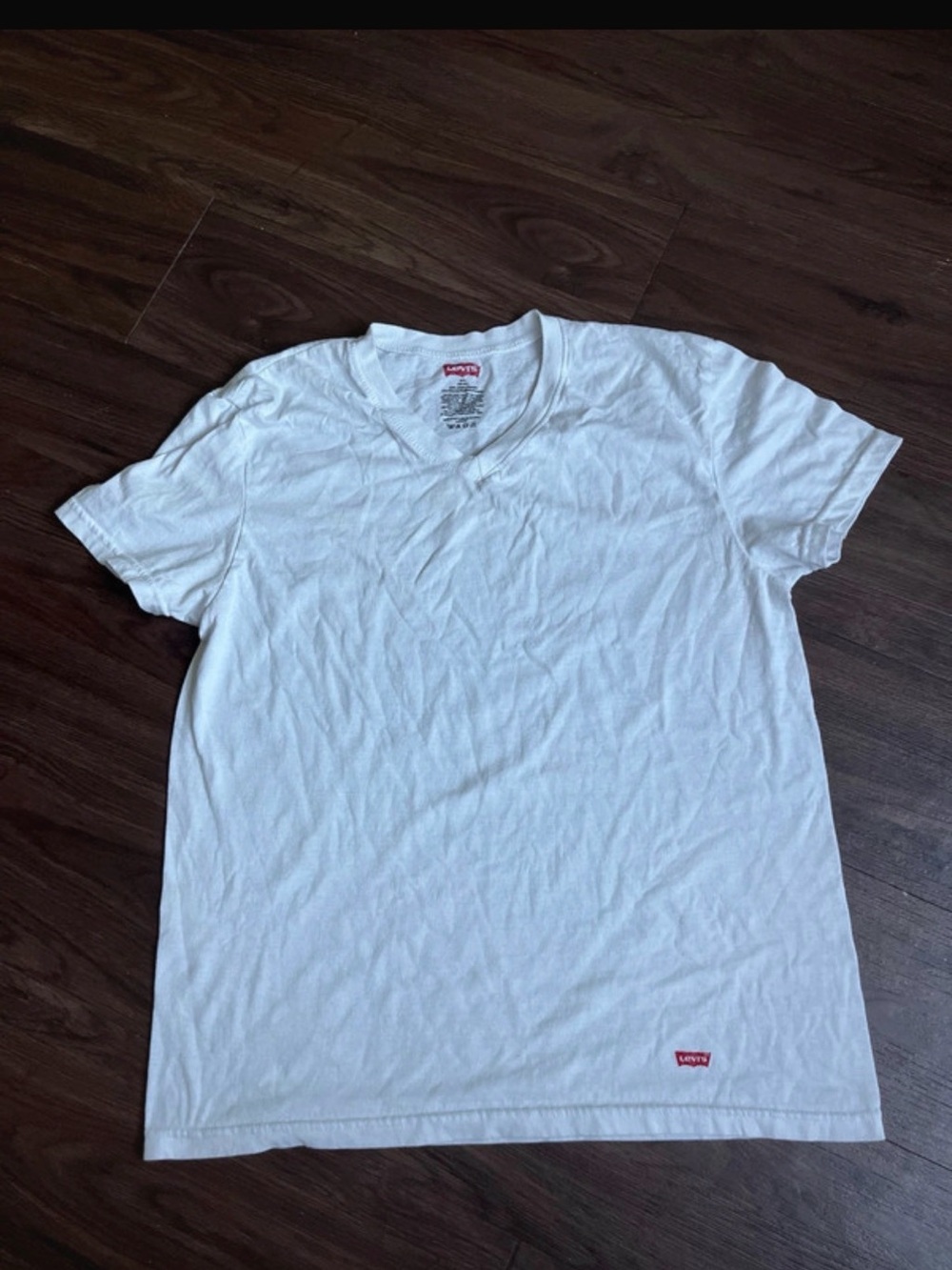 Levi's Men's White V-Neck Short Sleeve Tee with Red Logo Tab